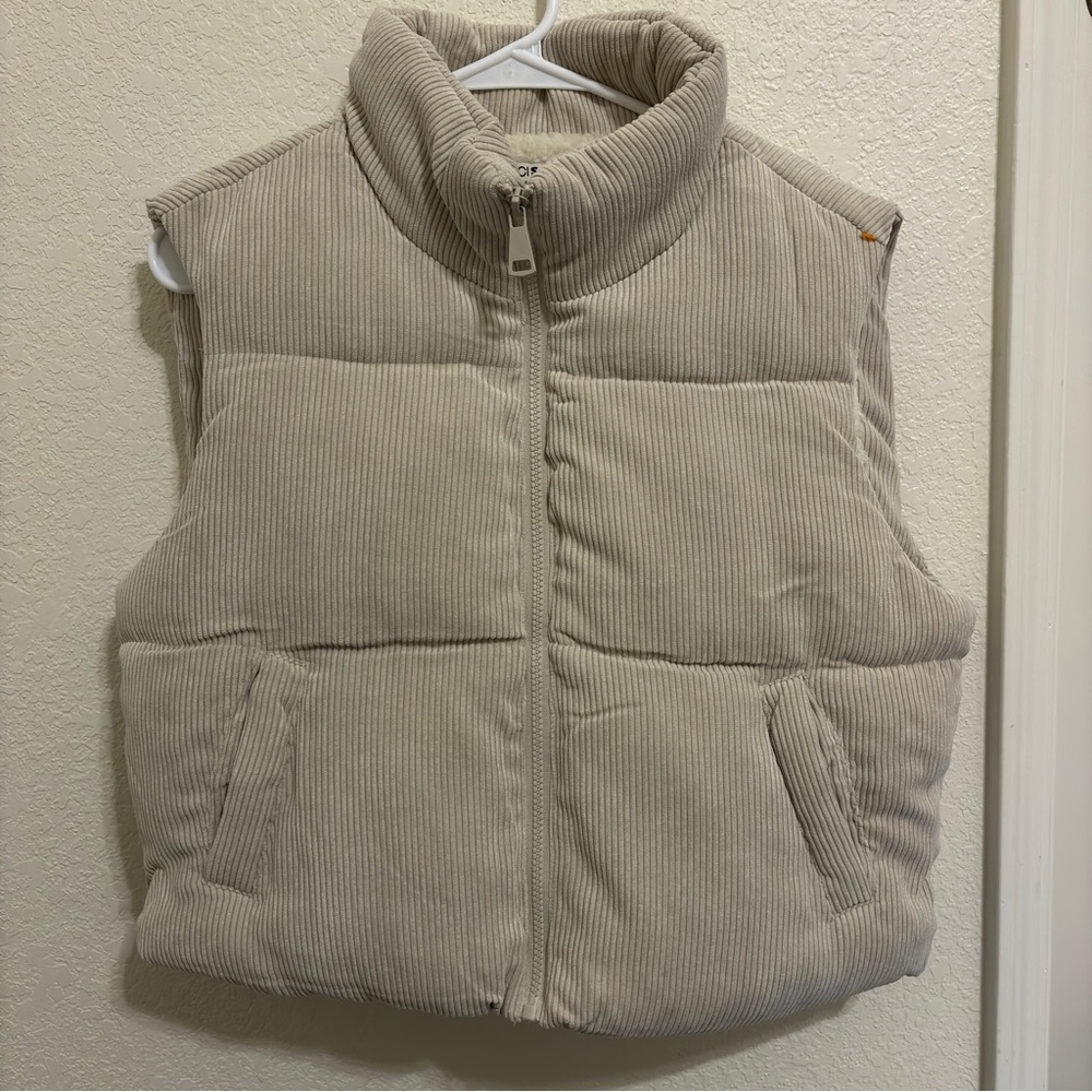 Ci Sono Beige Puffer Vest